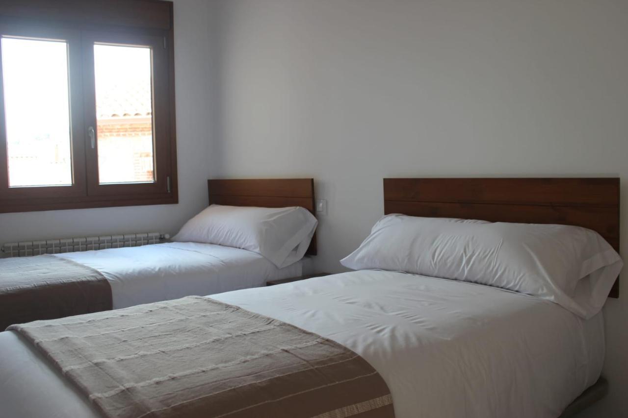 El Cobijo De Gredos Villa Navaluenga Eksteriør bilde